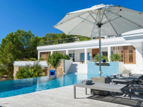 Magnificent holiday home with view